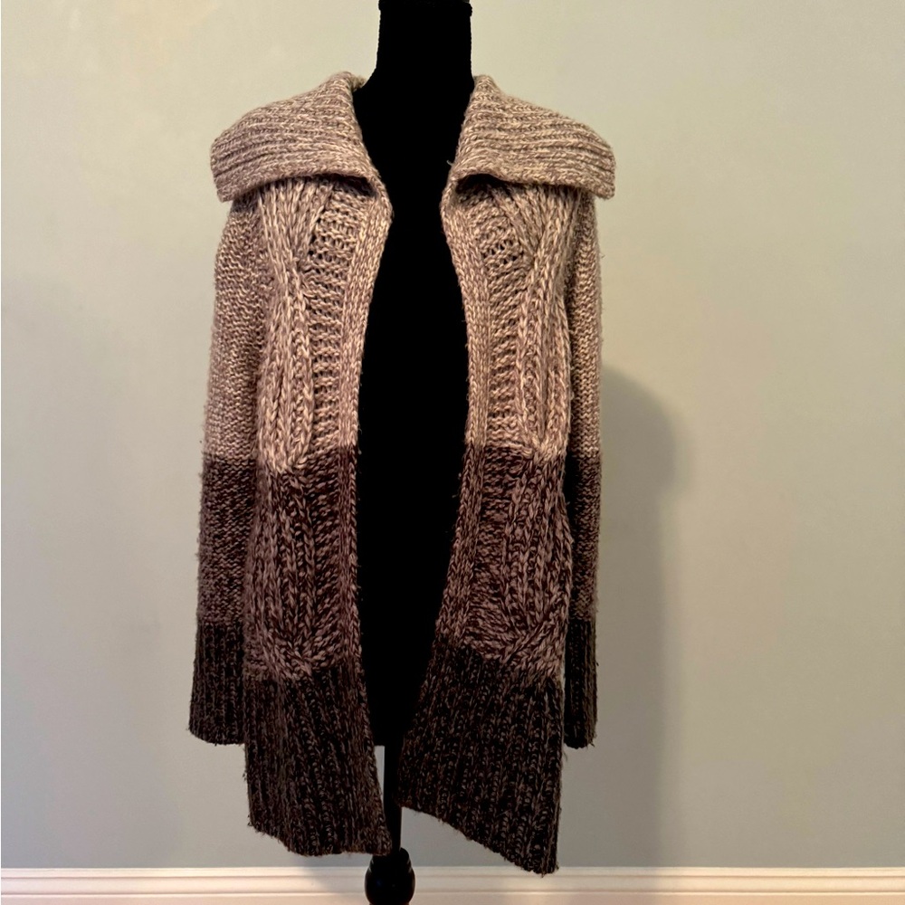 Chunky Knit Women's Sweater - Brown and Gray